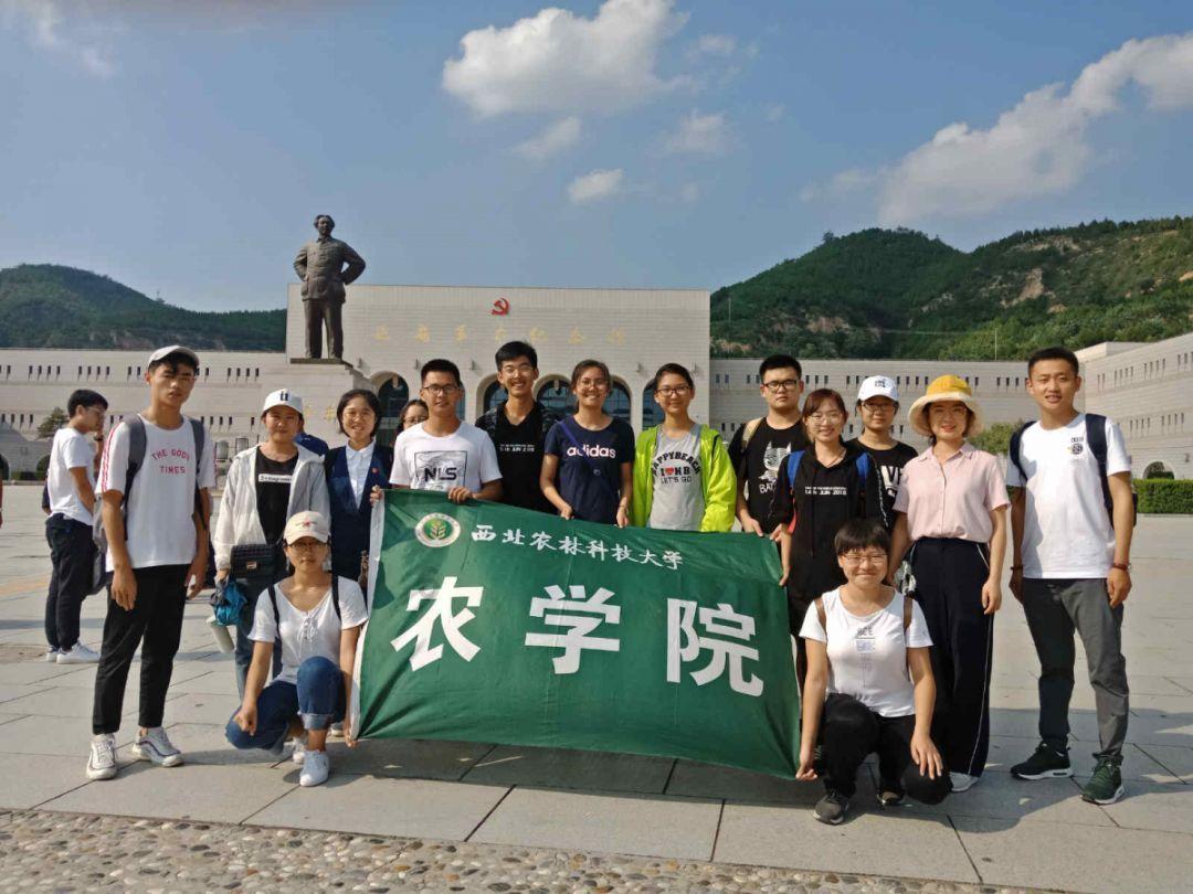 救援受困的向导